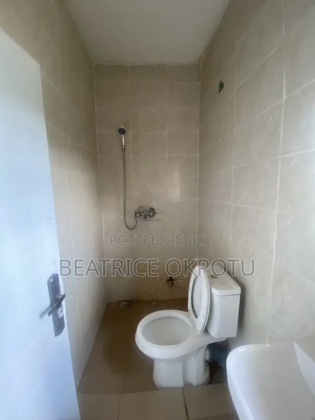 3 Bedroom Block of Flats don haya a Kubwa - 1