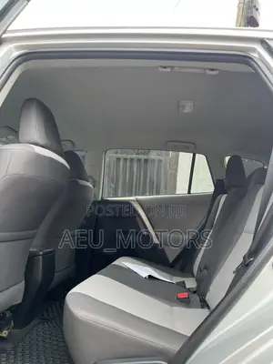 2014 Toyota RAV4 LE SUV AWD