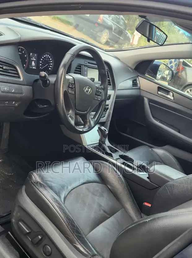 Hyundai Sonata 2015 Blue - 1