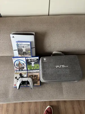 UK Pre-owned PS5 Slim 1TB with Controller