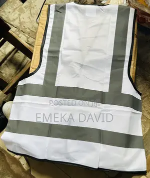 White High-Visibility Reflective Safety Vest