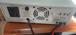 Microtek Inverter Pure Sine Wave 1.1kva 12v (Used)