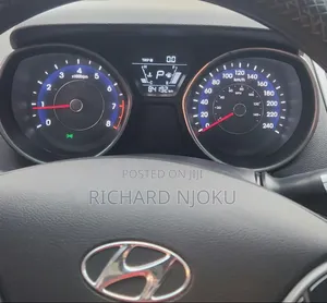 Hyundai Elantra Limited PZEV Sedan 2014