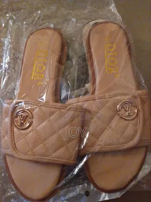 Dior Classic Brown Faux Leather Slippers - Girman 39