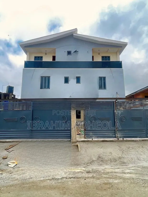 4 Bedroom Semi-Detached Duplex in Ifako, Gbagada for Sale - 1