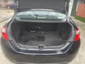 Toyota Corolla LE 2018 Baki