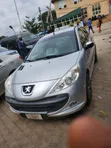Peugeot 206 2011 Silver - 1