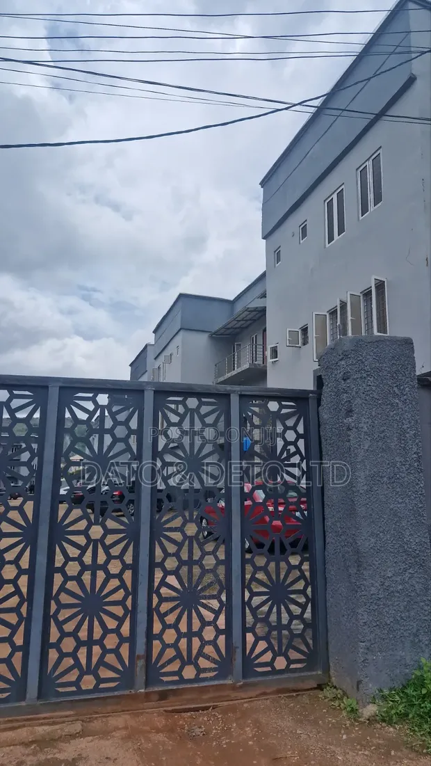 Gidan Kayan Daki 3 Bedroom a Pacific Homes Estate, Kubwa - 1