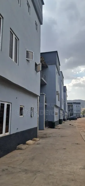 Furnished 3-Bedroom Block of Flats in Pacific Homes Estate, Kubwa