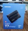 Samsung Portable SSD T7 Shield 4TB - 2