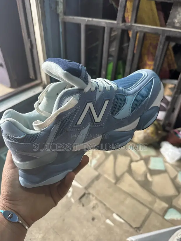 New Balance Sneakers - 1