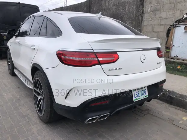 Mercedes-Benz GLE-Class 2016 White - 1