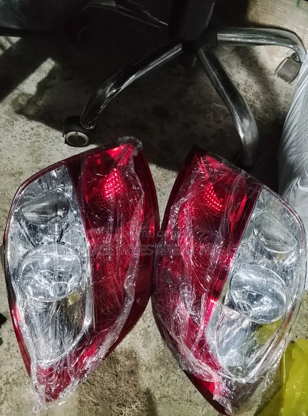 Toyota Matrix 2009 Tail Lights (Brand New) - 1