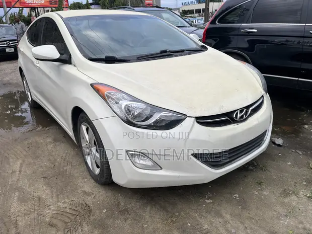 Hyundai Elantra Limited 2012 White - 1