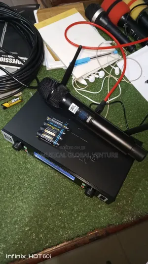 JBL VM1000 Marasa Igiyar Hannu Biyu