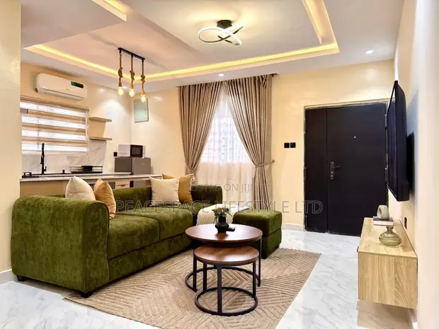 Sabon Gidan Kwanciya Na Bedroom 1 - Allen, Ikeja - 1