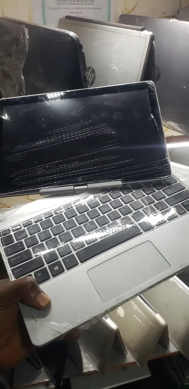 HP EliteBook Revolve 810 G3 Tablet Laptop 8GB RAM, 256GB SSD - 1