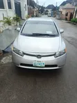 Honda Civic 1.8i VTEC 2008 Silver - 3