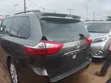 Toyota Sienna 2016 Gray - 2