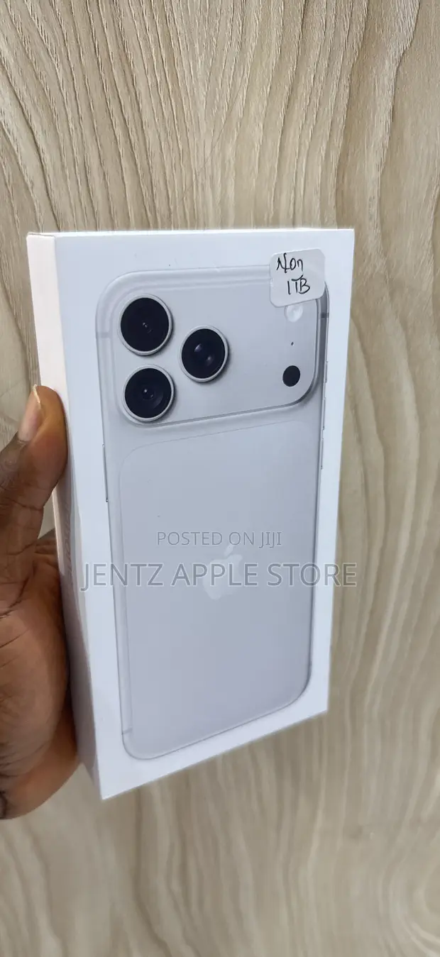 New Apple iPhone 18 Pro Max 1TB Silver - 1