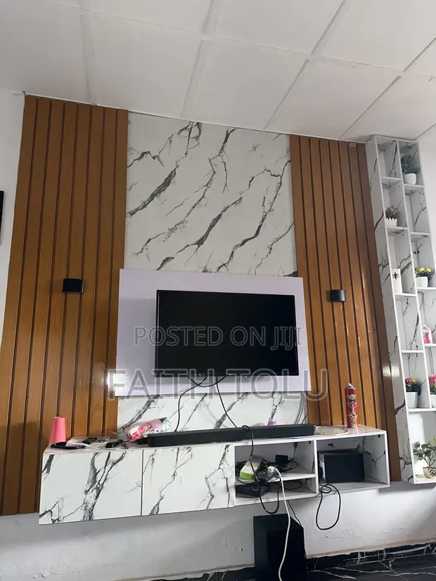 Home Interiors TV Wall Console - An Kadan Amfani - 1
