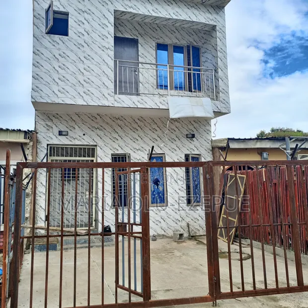 4-Bedroom Duplex don haya a Area 1, Abuja - 1