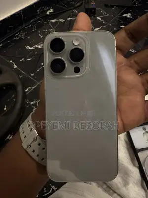 Apple iPhone 15 Pro 256GB Silver