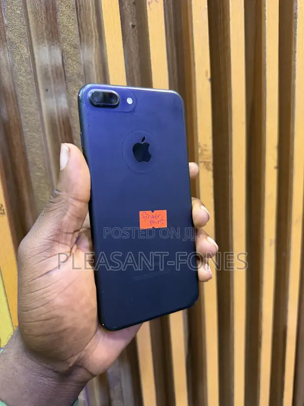 Apple iPhone 7 Plus 128GB Baki (An Yi Amfani Da Shi a London) - 1