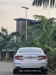 Honda Accord 2019 White - 3