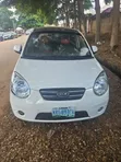 Kia Picanto 2009 White - 1