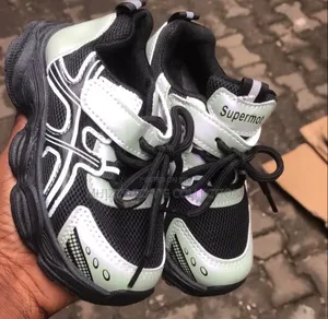 Kids Unisex Chunky Velcro Lace-Up Sneakers - Black/White