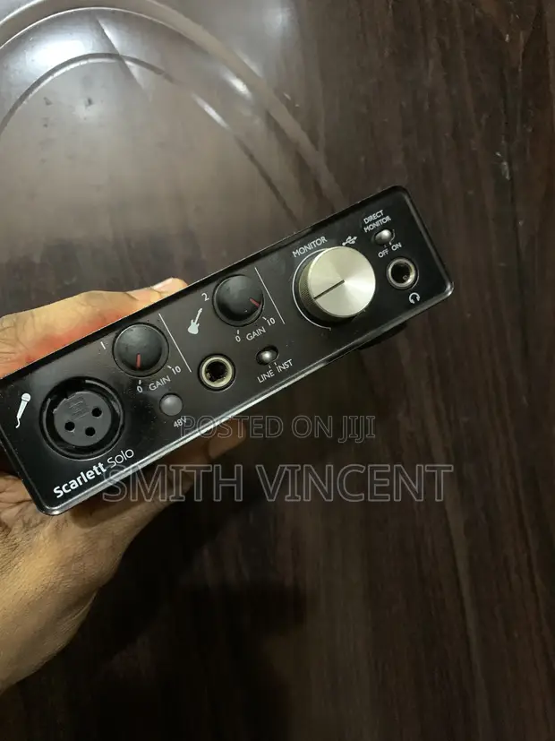 Focusrite Scarlett Solo Audio Interface 1st Gen - 1