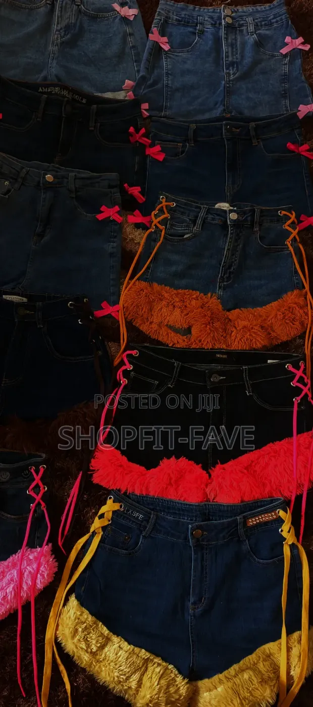 Fur Crop-Ribbon Bumshorts - 1