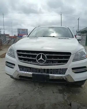 Mercedes-Benz M Class 2015 White