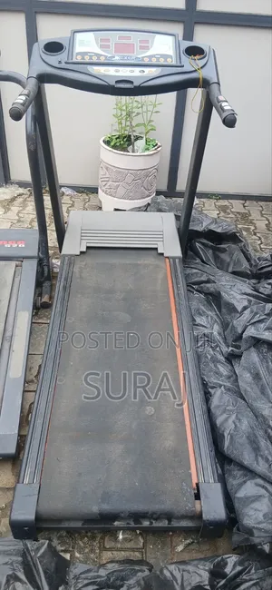 Universal Treadmill Mai Amfani