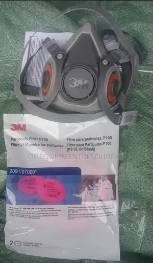 3M 6200 Half Face Mask with Pink Cartridge