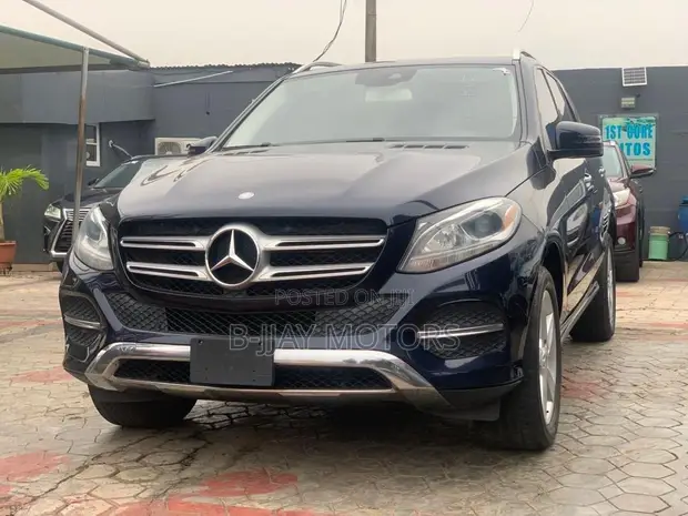 Mercedes-Benz GLE 350 2017 Black - 1