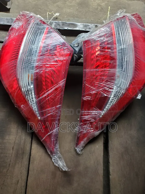 Tushen Wuyan Baya na Honda Crosstourer (Amfani) - 1