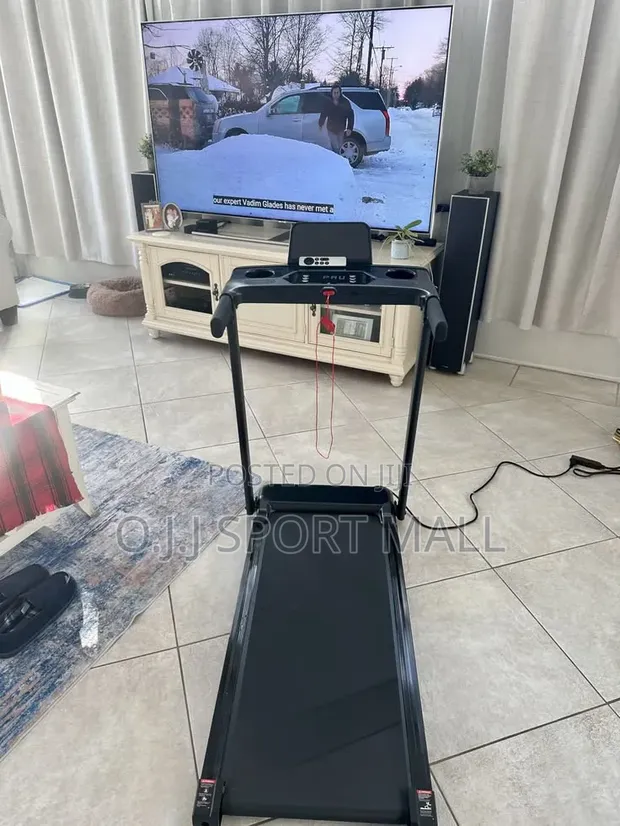 Supermax Pro 1.5HP Platform Treadmill with Bottle Holder - 1