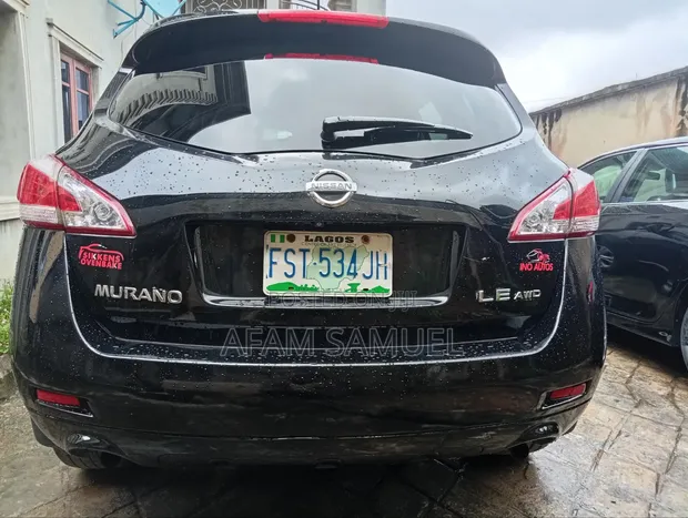 Nissan Murano 2011 Black - 1