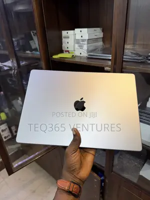 Apple MacBook Pro 2021 M1 Pro 32GB RAM 1TB SSD
