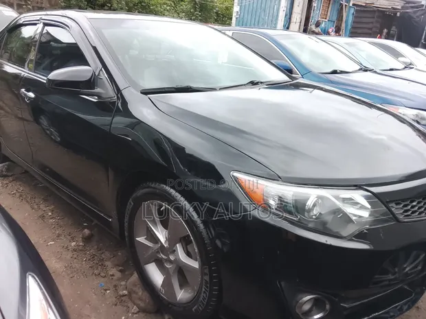 Toyota Camry 2013 Black - 1