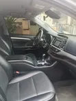 Toyota Highlander 2017 Silver - 3