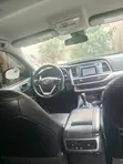 Toyota Highlander 2017 Silver - 4