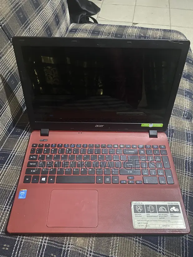 Acer Aspire ES 15 Laptop - 8GB RAM, 500GB HDD - 1