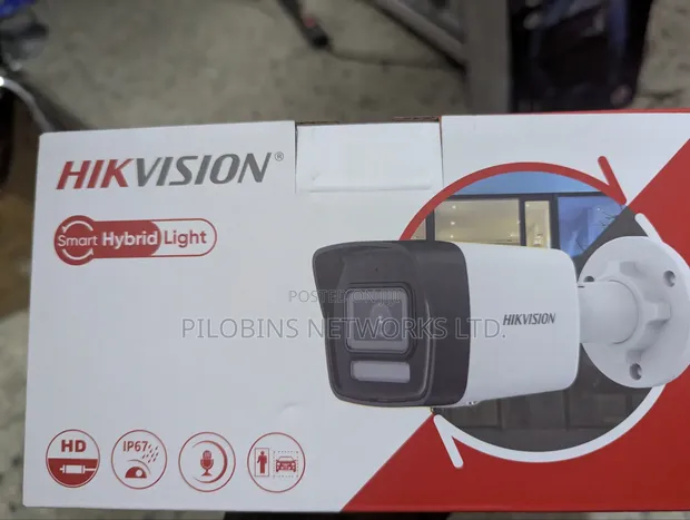 Hikvision 4MP Smart Hybrid Light Network Camera - 1