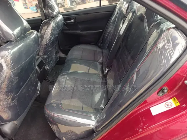 Toyota Camry 2016 Red - 1