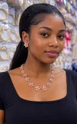 Elegant Black Gemstone-Like Petal Necklace - 4