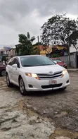 2012 Toyota Venza V6 AWD White - 1