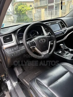 2015 Toyota Highlander XLE AWD SUV